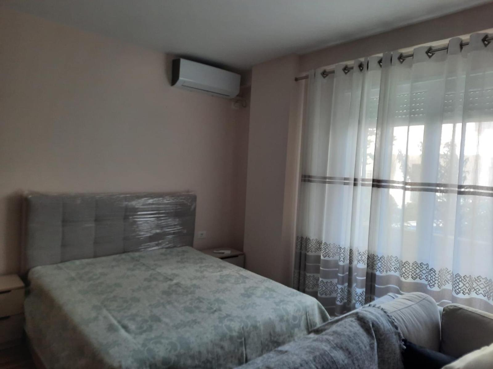 Spacious Near The Seaside